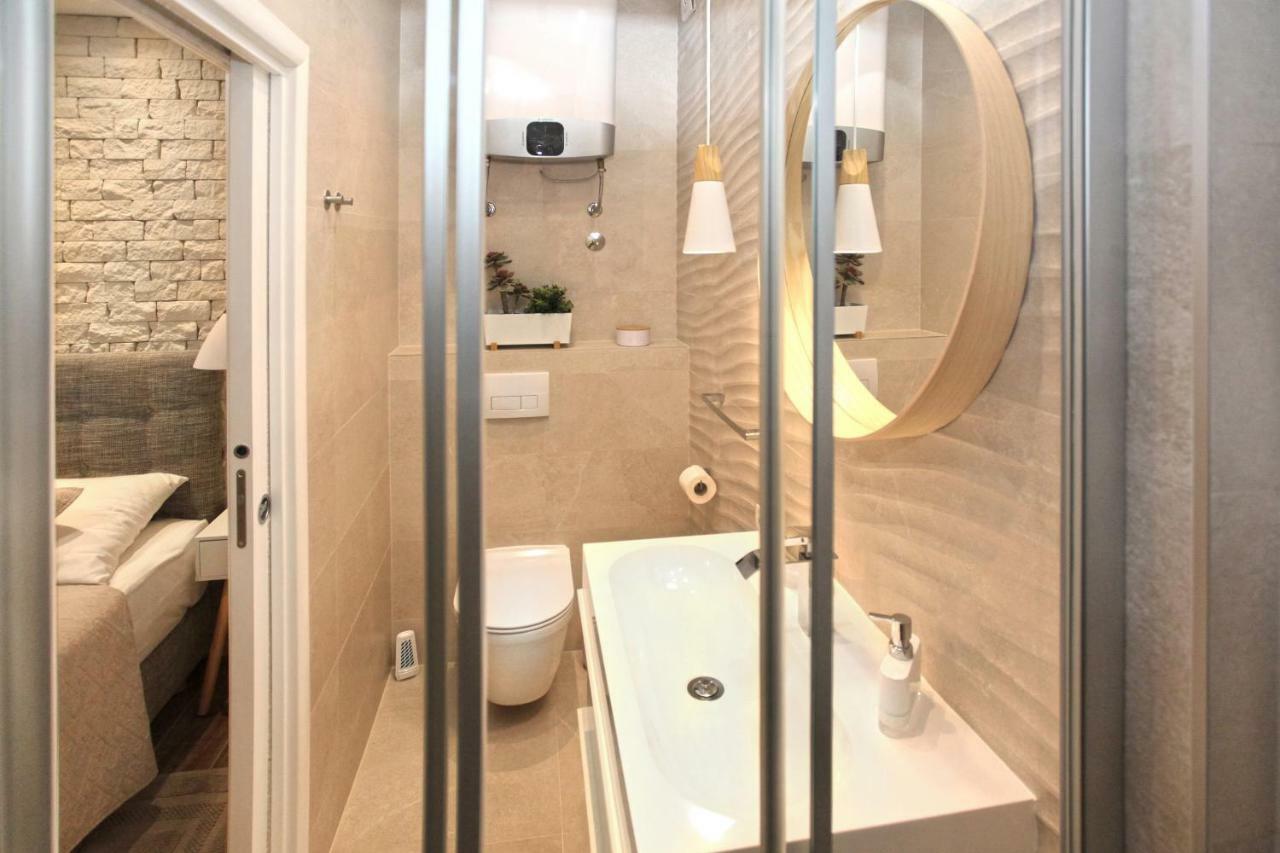 Apartments Tessera Split Extérieur photo