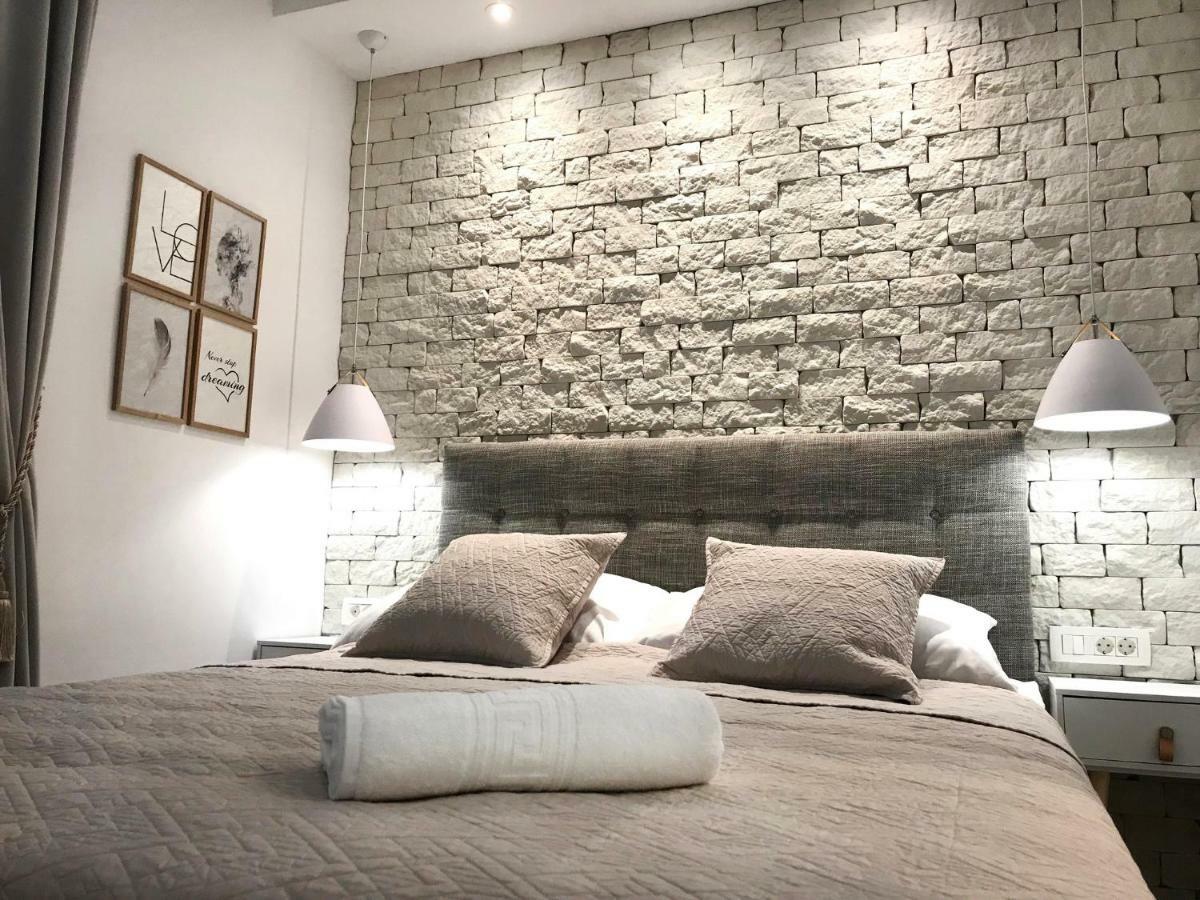 Apartments Tessera Split Extérieur photo