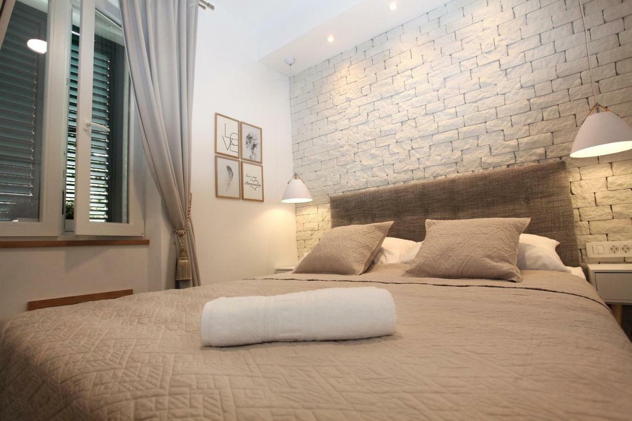 Apartments Tessera Split Extérieur photo